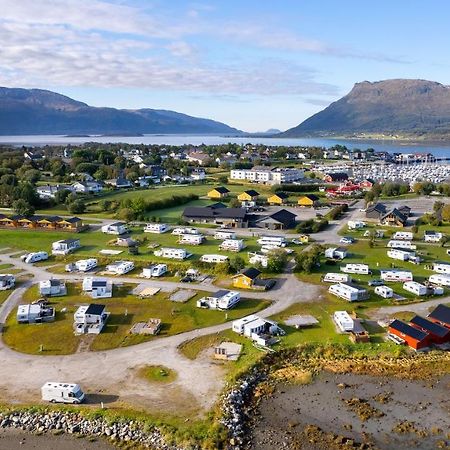 Topcamp Havblikk - Helgeland Nesna Ngoại thất bức ảnh