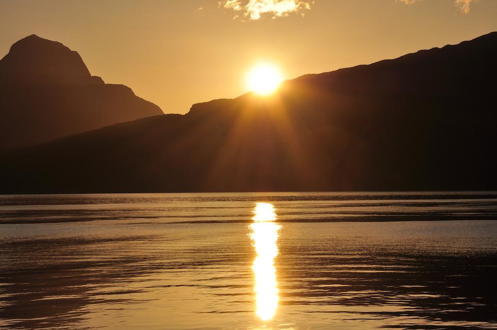 Topcamp Havblikk - Helgeland Nesna Ngoại thất bức ảnh